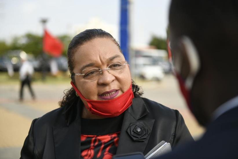 Teresa Dias favorita para suceder a Pitta Gróz na PGR