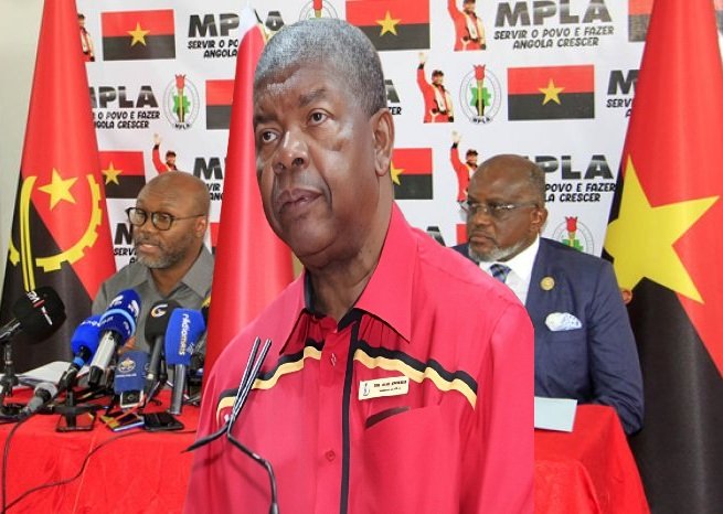 Imagem de O QUE É QUE SE PASSA COM MPLA? – GRAÇA CAMPOS