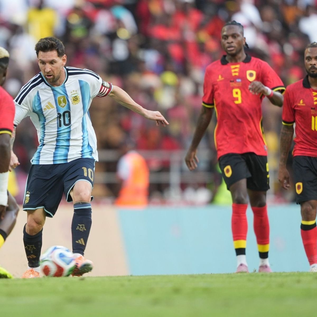 Imagem de Messi doa cachet do jogo com Angola à UNICEF Africa