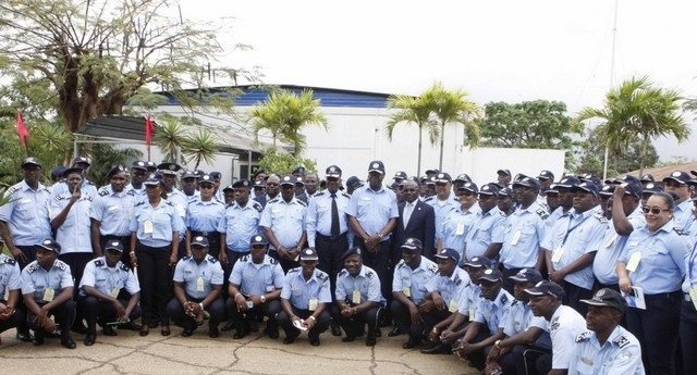 Polícia em Luanda inviabiliza vigília contra arbitrariedades da AGT