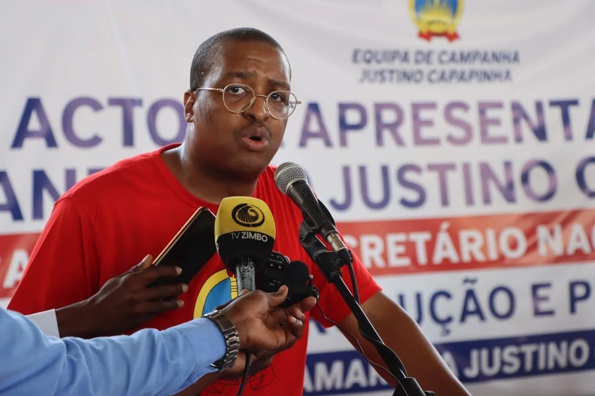 Justino Capapinha Secretario Nacional da JMPLA, não tem projectos concretos para a juventude angolana