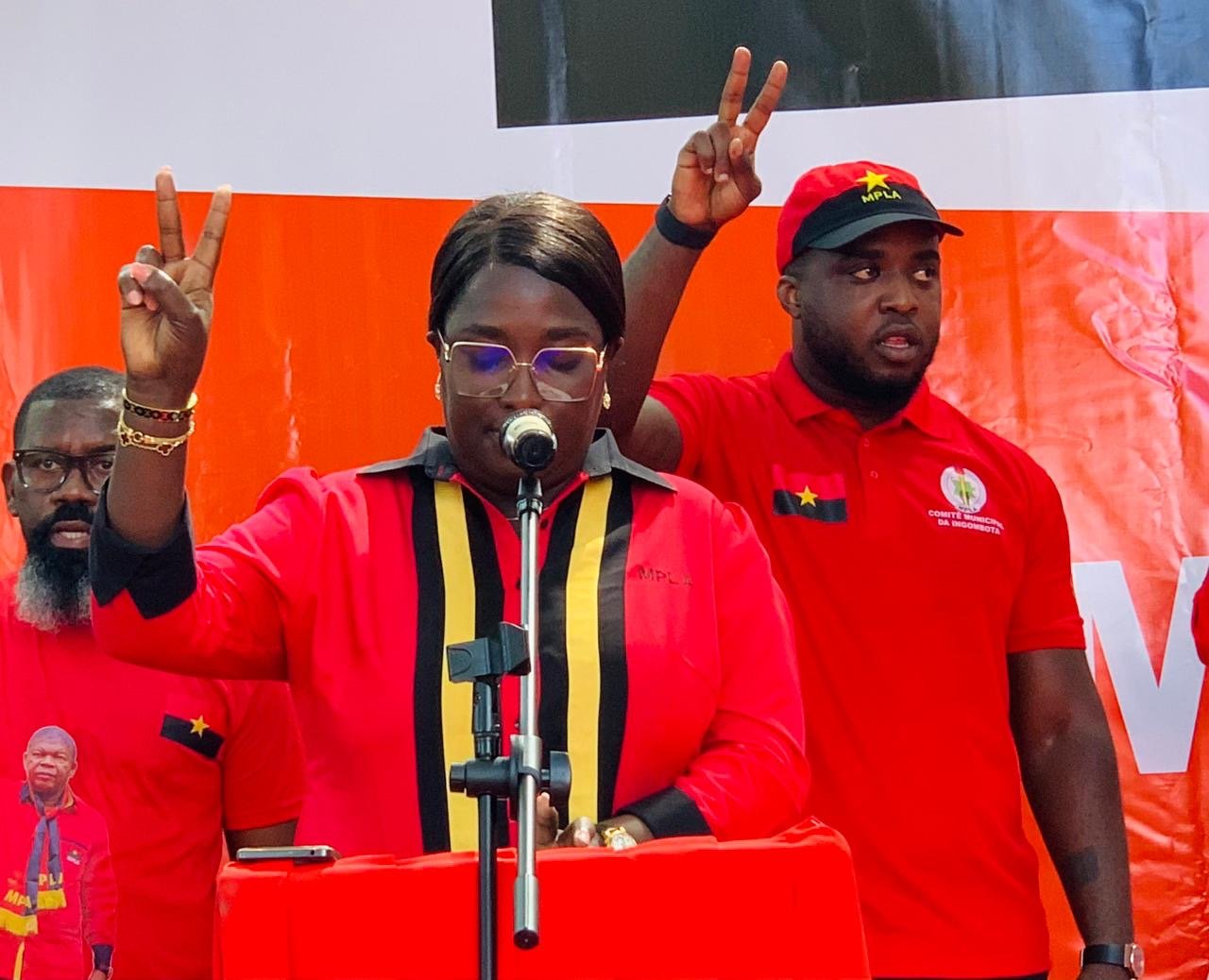 PRIMEIRA SECRETÁRIA DO MPLA NA INGOMBOTA PRESIDE ACTO DE DIVULGAÇÃO DA AGENDA POLÍTICA DO MPLA