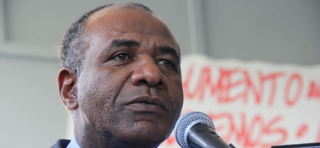 MINISTRO ISAAC DOS ANJOS DESCREDIBILIZA ANGOLA