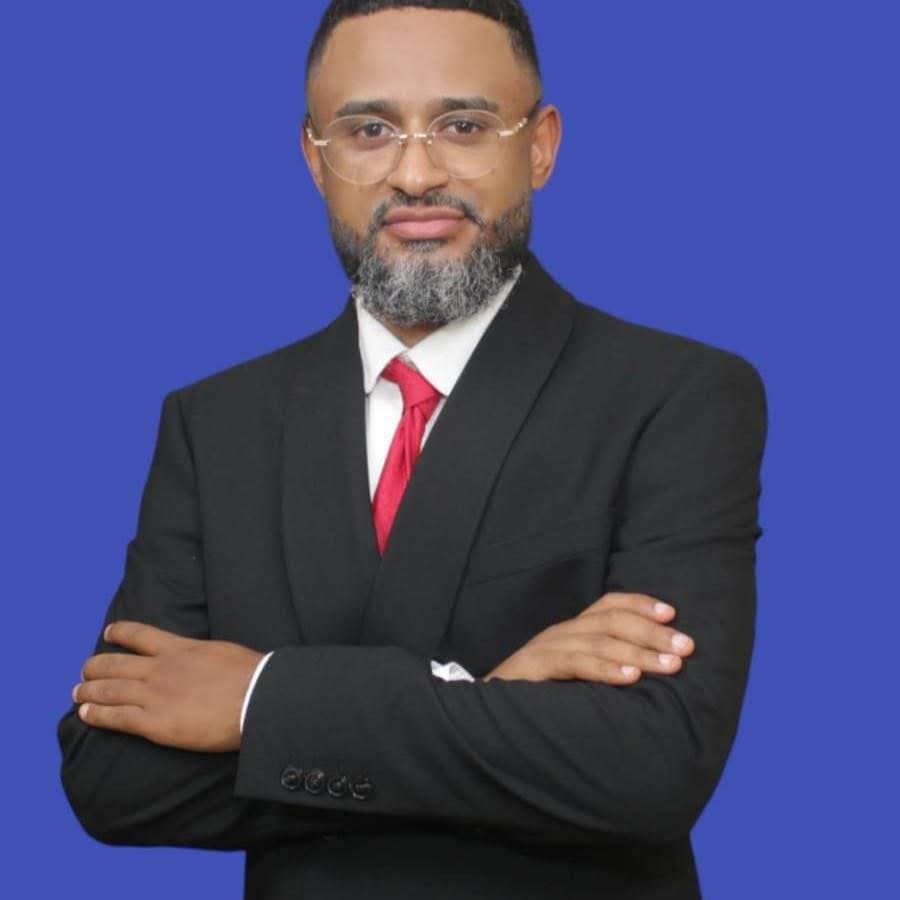 Presidente do Partido Liberal Critica UNITA por Abuso de Poder na Rádio Despertar