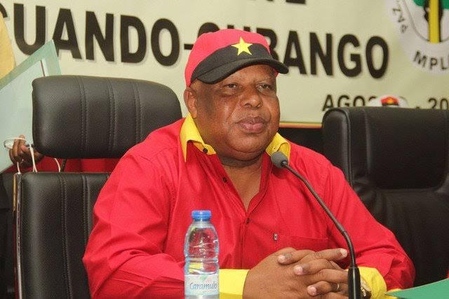Pagam as quotas, mas não podem receber recibo - Higino Carneiro denuncia bloqueio aos militantes do MPLA para subscreverem ficha de apoio a sua candidatura