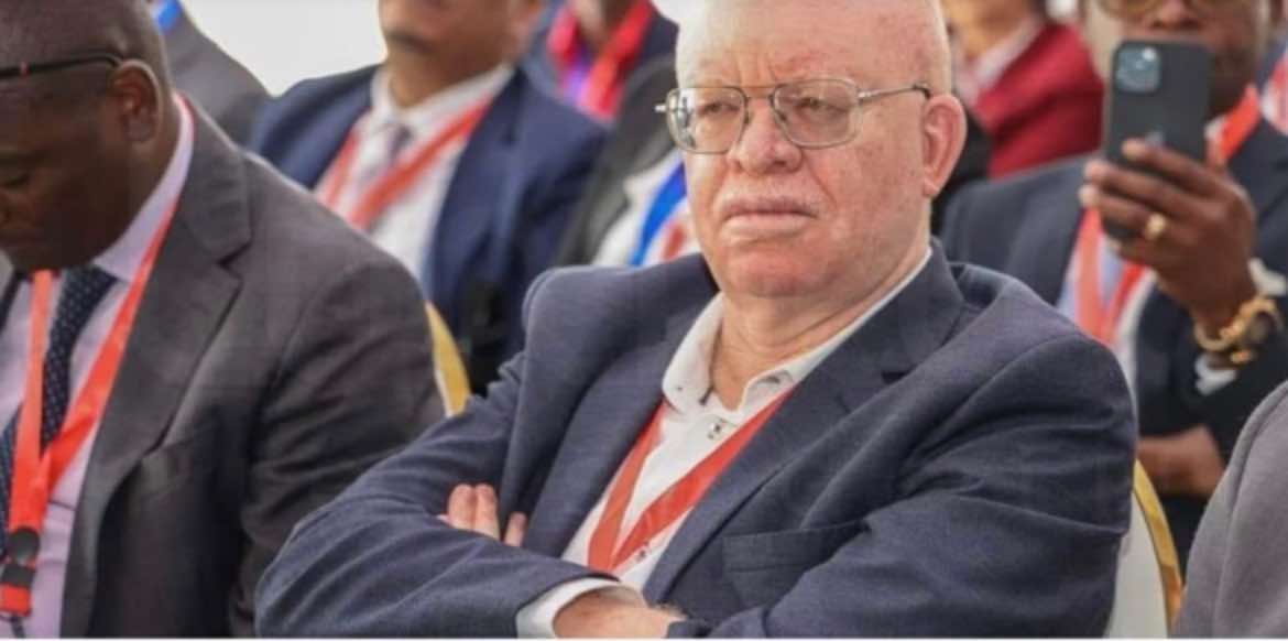 Malavoloneke em tribunal