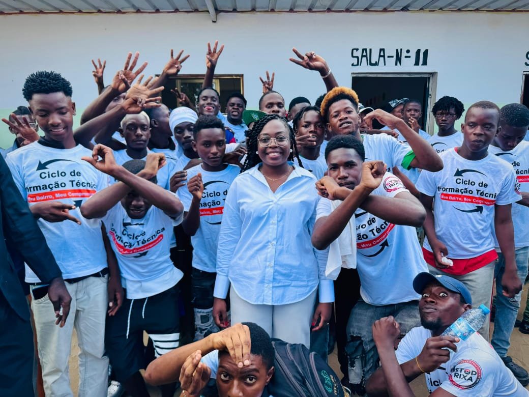 Imagem de Secretária de Estado para a Juventude visita Projecto “Stop Rixa” e reforça apoio à reintegração juvenil em Viana