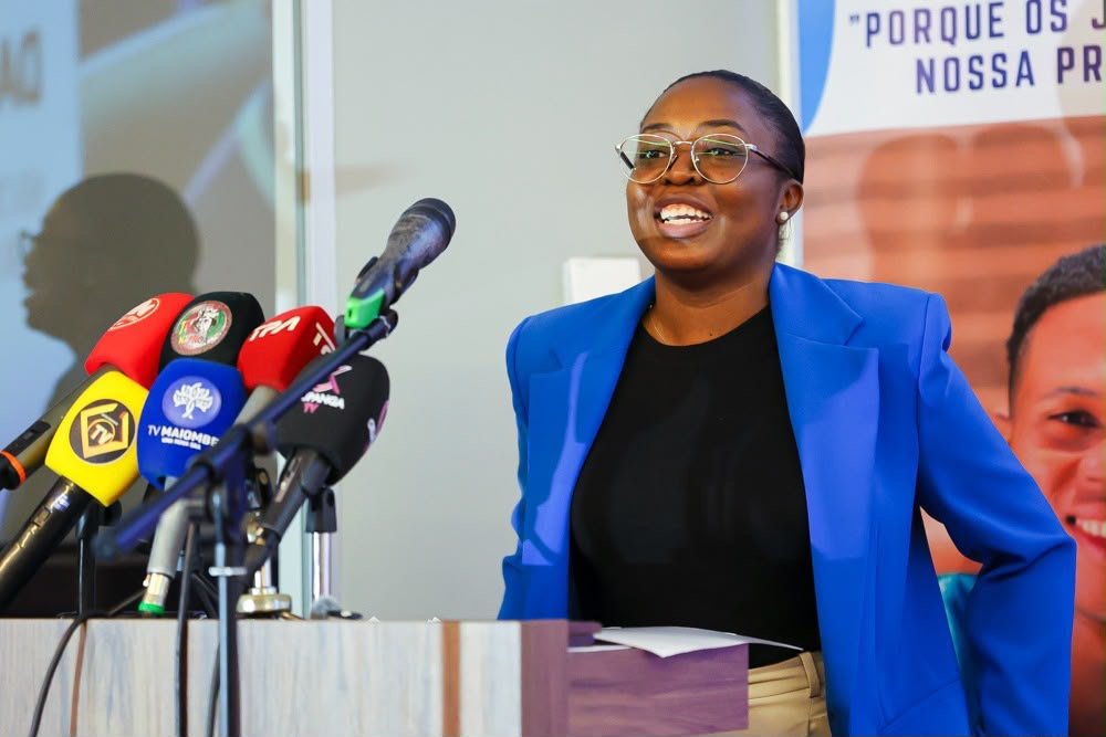 Secretária de Estado para a Juventude preside cerimónia de entrega de certificados a jovens recém-formados em Áreas Técnico-Profissionais, em Luanda
