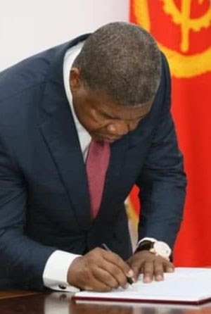 Imagem de PR aprova 40 mil milhões kz para o programa de transformação digital da AGT