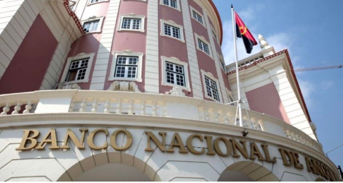 Imagem de Empresários acusam o BNA de alimentar práticas de corrupção no BDA