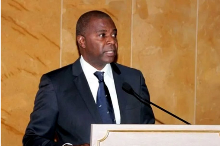 Imagem de Silêncio Presidencial sobre Escândalo de Corrupção de Edeltrudes Costa