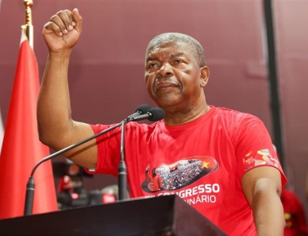 João Lourenço anuncia recandidatura à presidência do MPLA