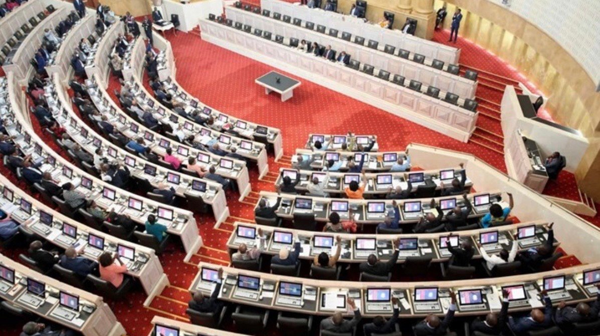 Canal de televisão do Parlamento é inaugurado na quarta-feira, depois de sucessivos adiamentos