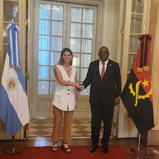Embaixada de Angola na Argentina lança portal oficial para ampliar serviços e divulgação do país