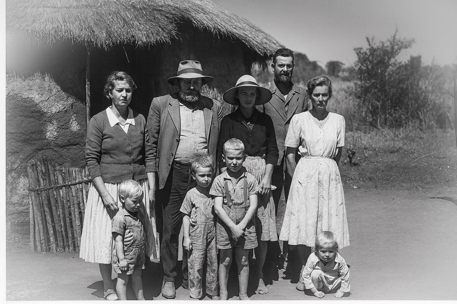 Imagem de Suíços Protestantes em Angola…- Sousa Jamba