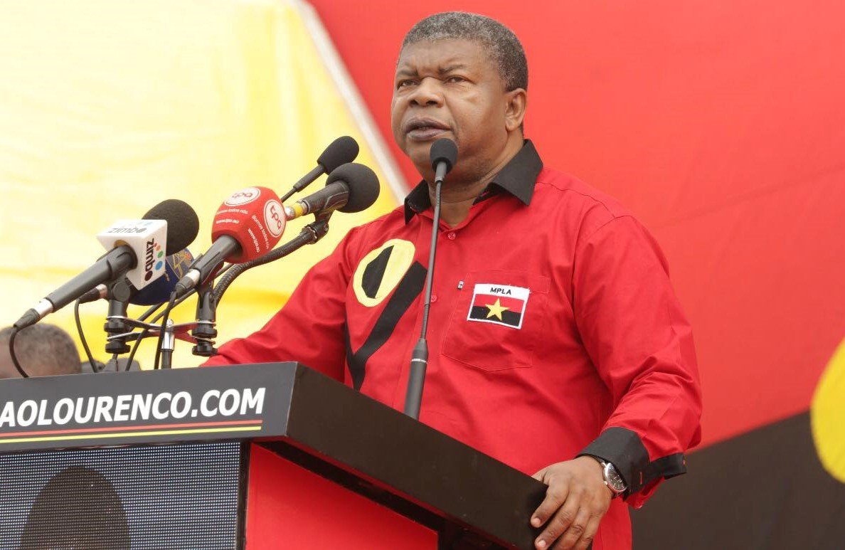 Membro do CC do MPLA propõe suspensão de João Lourenço por violação dos estatutos