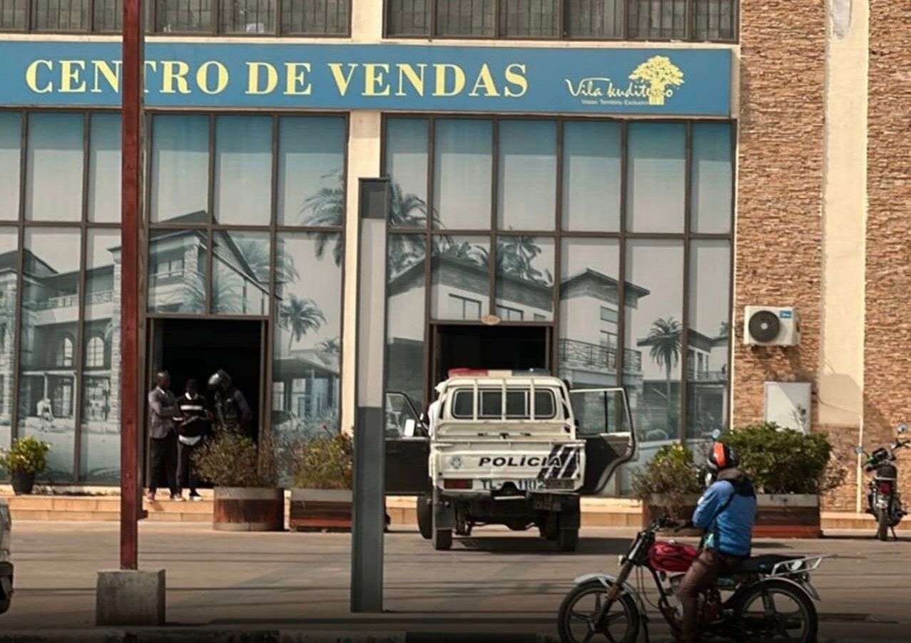 Imagem de Família de JES derrota: Tribunal determina encerramento de todas as acções administrativas ligadas à gestão do condomínio Kuditemo, construído em terreno alheio