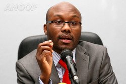 Imagem de Hilário nega ter recebido viatura de Higino Carneiro