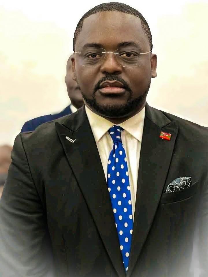 Imagem de Dalomba Chikoti: Secretário Nacional-Adjunto para o Pessoal e Quadros da UNITA- Sousa Jamba