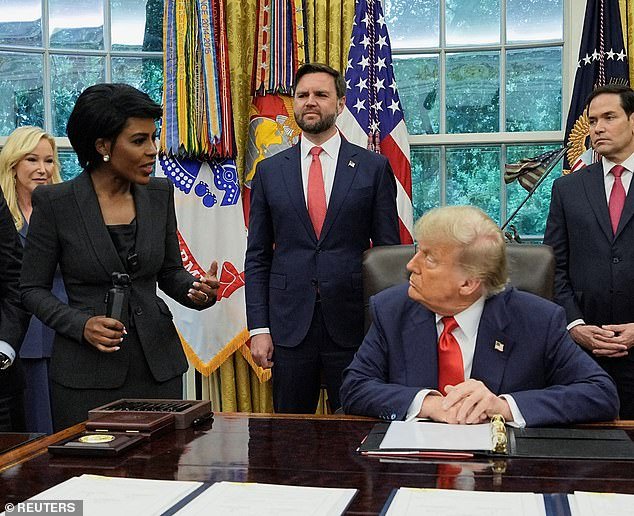 Imagem de Hariana expulsa da Casa Branca