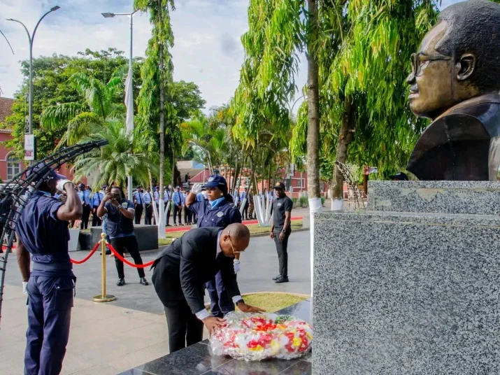 Imagem de CRIME FAMILIAR TERMINA EM TRAGÉDIA E LINCHAMENTO NO HUAMBO