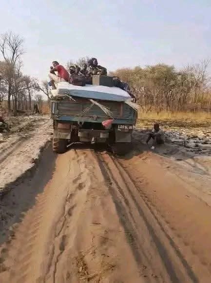 Imagem de Grito de socorro sobre fugas- Osvaldo Valdo