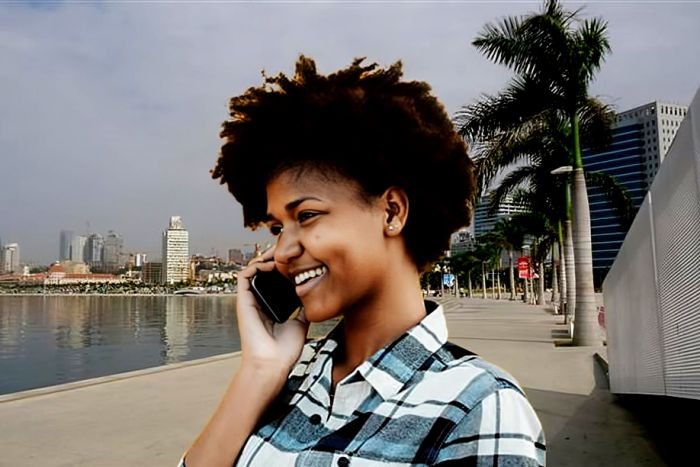 Imagem de INACOM descarta aumento do preço dos serviços das comunicações electrónicas