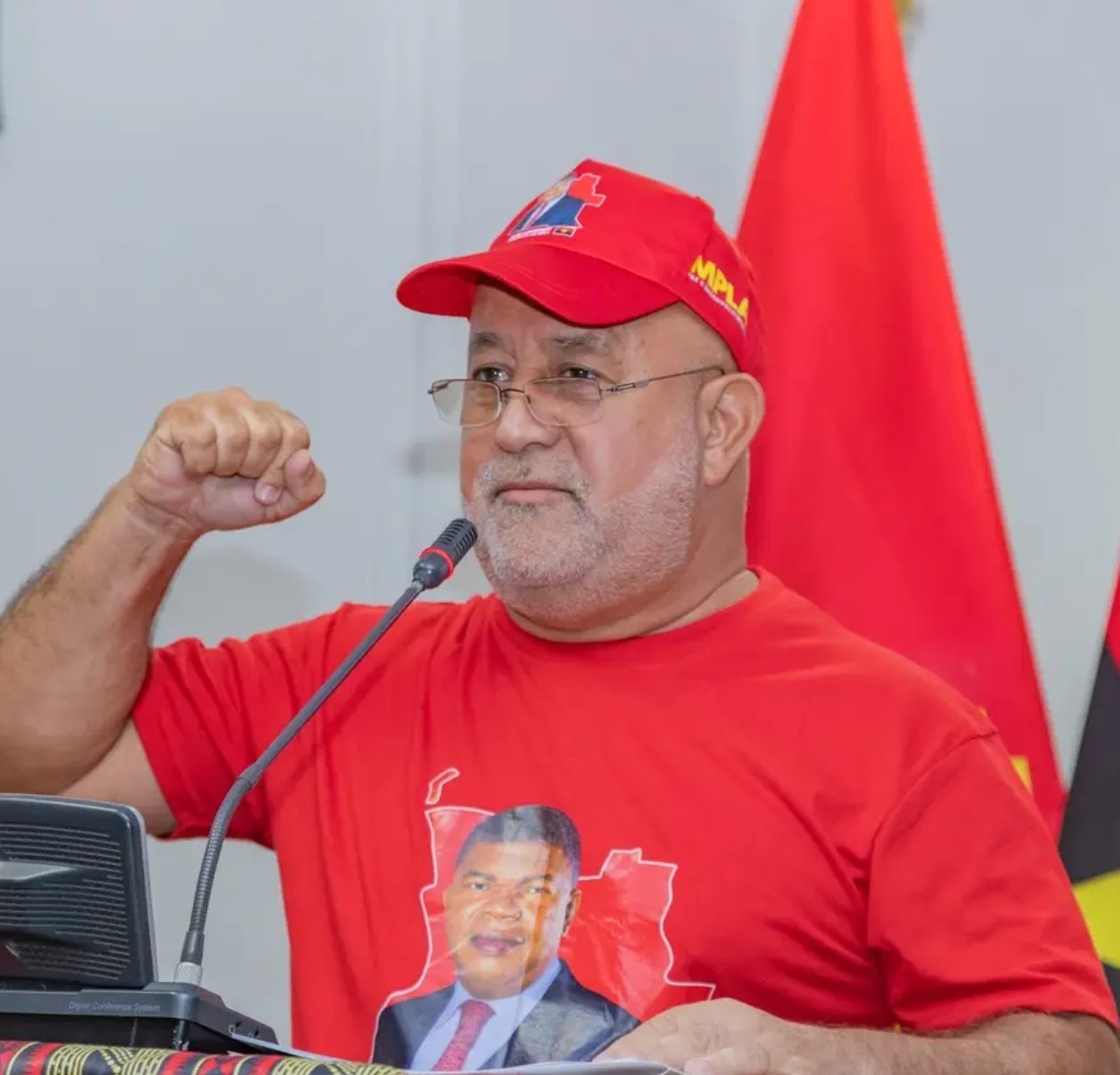 Imagem de Luís Nunes com dificuldades de separar Estado e partido