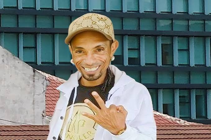 Imagem de Man Genas diz que não conhece Eugénio Laborinho em tribunal: Ex-ministro do Interior quer 10 milhões de indenização e 8 anos de cadeia para Man Genas e sua mulher